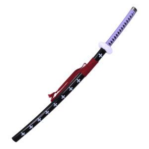 Katana de cosplay <span class=keywords><strong>One</strong></span> <span class=keywords><strong>Piece</strong></span> Trafalgar <span class=keywords><strong>Law</strong></span>, 104 cm, lame en bambou non tranchante avec accents en plastique - Product Image 1
