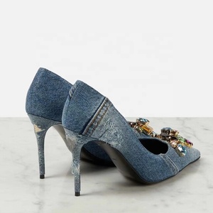 Escarpins à talons aiguilles pour femmes, en jean chic, à bout pointu, ornés de strass colorés - Product Image 3