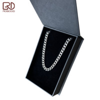 ROGOOD Hochwertige Spezial-Strukturpapierbox im Buchstil Schwarze Einlage Halsketten-Box Umweltfreundliche Langlebige Schmuck-Geschenkbox P2279