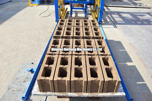 QT8-15-máquina de moldura de bloques de hormigón, máquina automática para realizar trabajos de entrada de datos en línea - Product Image 4