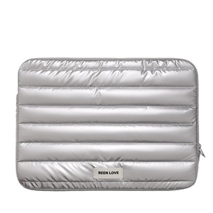 กระเป๋าใส่แล็ปท็อปแบบมีซับในนุ่ม  กระเป๋าใส่แล็ปท็อปแบบเย็บติดกันสำหรับแล็ปท็อปขนาด 13-14 นิ้ว  กระเป๋าใส่แล็ปท็อปกันน้ำพร้อมซิป - Product Image 1