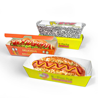 Plateau gaufré alimentaire en papier imprimé couleur personnalisée pour hamburger boîte à hot dog maïs chien plateau à hot dog à emporter