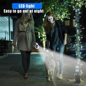مقود حيوانات أليفة قابل للسحب تلقائيًا، حبل مشي للكلاب بطول 5 أمتار مع موزع أكياس النفايات، حبل متين مع إضاءة LED للجراء - Product Image 6