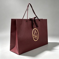 Sacs en papier de luxe de grande taille avec logo personnalisé imprimé, emballages recyclables, sacs en papier pour vêtements, cadeaux, shopping, avec poignée