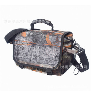 Sac à bandoulière en tissu Oxford camouflage pour l'extérieur, sac à dos de chasse imperméable unisexe, nouveau motif de feuilles automne 2023 - Product Image 3