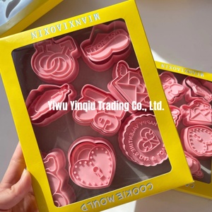 <span class=keywords><strong>Emporte</strong></span>-pièces sur le thème de la Saint-<span class=keywords><strong>Valentin</strong></span>, 8 pièces/ensemble, en plastique, cœur, amour, moule à biscuits en pâte à sucre - Product Image 2