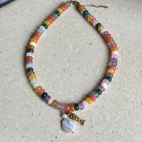 Collier pendentif poisson bohème, perles multicolores en pierre naturelle, breloque perle d'eau douce, fait main pour femme, bijoux de plage et de fête
