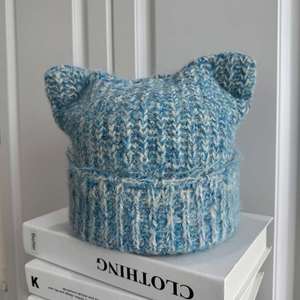 หมวกบีนนี่ไหมพรมกันน้ำ ระบายอากาศได้ดี ลายหูแมวน่ารัก สำหรับทุกเพศ รุ่นใหม่ปี 2025 คุณภาพสูง หนานุ่ม อุ่นสบาย เหมาะสำหรับเดินทางในช่วงฤดูหนาว - Product Image 6