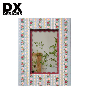 Cadre photo en MDF floral bohème personnalisé DX Designs, 4x6 5x7 6x8 8x10 pouces, cadre photo en bois bleu clair pour table et décoration intérieure - Product Image 1