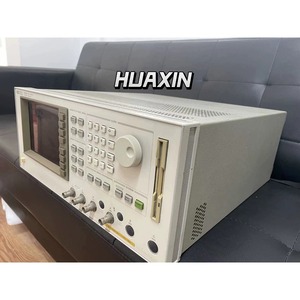 Analyseur de réseau haute vitesse Keysight E5100A UTILISÉ - Product Image 2