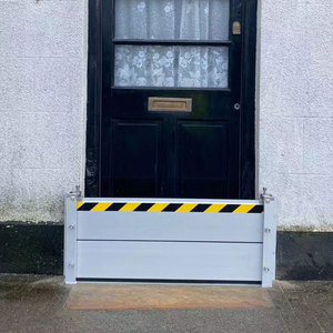 Barriere di controllo delle inondazioni case residenziali porta muro di protezione acqua barriera in alluminio <span class=keywords><strong>Anti</strong></span> allagamento barriera