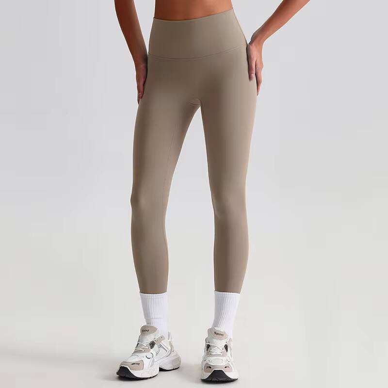 กางเกงเลกกิ้งสีทราย