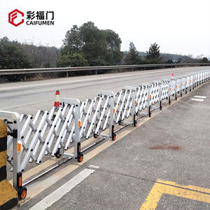 Barriera di Isolamento in Lega di Alluminio Personalizzabile, Recinzione Retrattile per Traffico all'Ingrosso per Strade e Metropolitane - Product Image 6