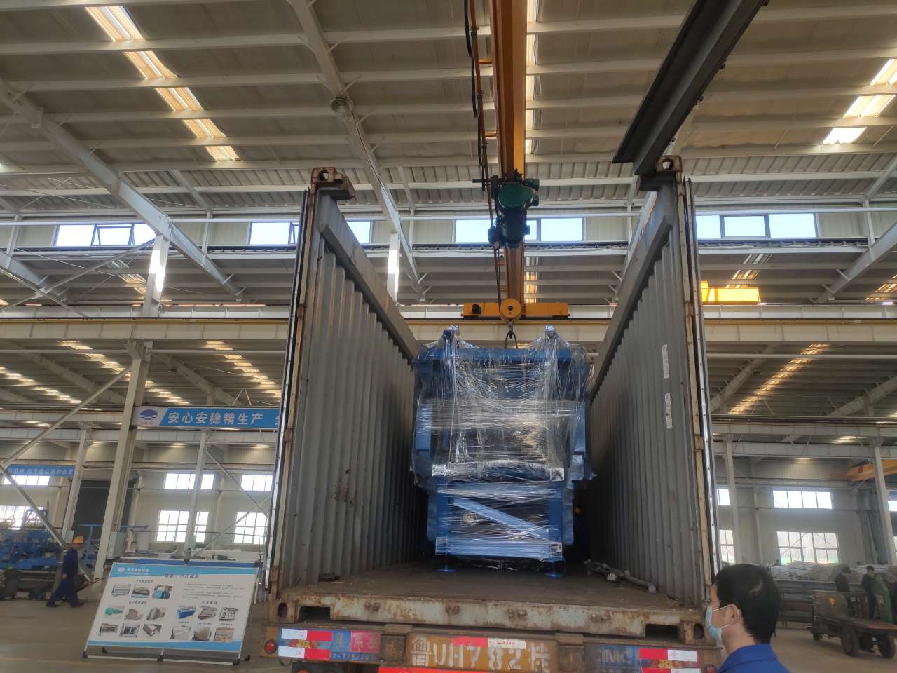 Automatic unitized staircase mould/precast concrete staircase mould