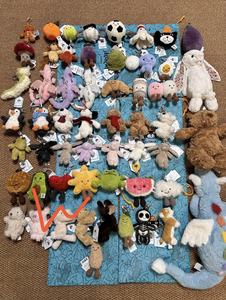 EZBABY JC bolsillo oso sello de acero felpa divertido bolsa colgante llavero etiquetas 9-11cm 25g PP algodón relleno regalos Unisex al por mayor - Product Image 1