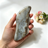 Outils de massage Gua Sha en agate fleur de cerisier en forme d'éclair pour le visage