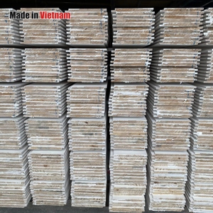 Panel de Pared de Pino Radiata Imprimado Blanco para Proyectos de Interiores en Hoteles y Hospitales - Duradero, Ecológico y Resistente a la Humedad - Product Image 1