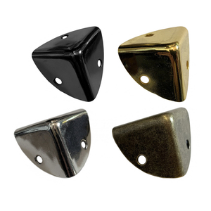 Caja de aluminio personalizada Esquinas de camiones Hoja de metal Doblado Perfil de aluminio Protector lateral Tapa protectora de esquina - Product Image 4