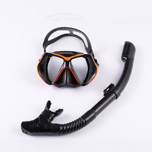 Nouvelles lunettes de plongée en silicone à <span class=keywords><strong>grande</strong></span> monture avec miroir et dispositif anti-buée pour hommes et femmes Ensemble de tubes respiratoires pour la plongée en apnée - Product Image 1