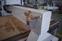 Máquina CNC de Formato Grande 1500x3000mm para Grabado y Corte Industrial de Madera con Motor Paso a Paso y Bomba de Engranajes DSP