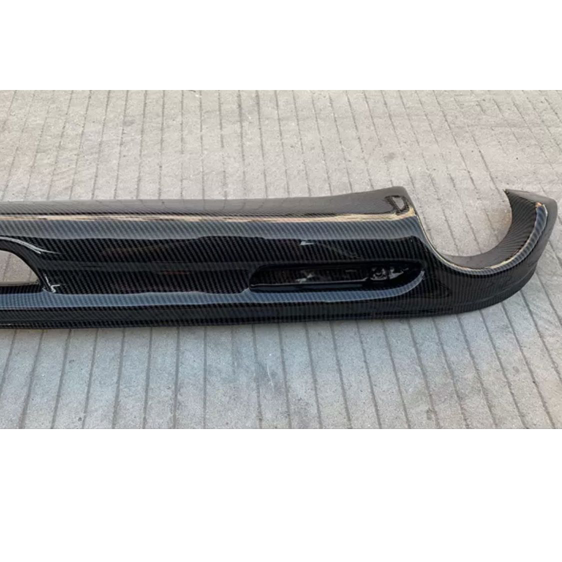 fibra di carbonio nera