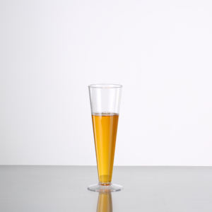 16 ''Hauteur 21oz <span class=keywords><strong>Verre</strong></span> à bière à <span class=keywords><strong>pied</strong></span> <span class=keywords><strong>Incassable</strong></span> Plastique Pilsner <span class=keywords><strong>Verre</strong></span> Polycarbonate Bier <span class=keywords><strong>Verre</strong></span> - Product Image 5