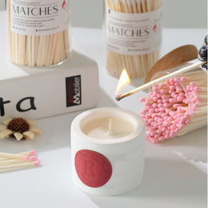Fósforos largos de madera para velas aromáticas, palitos de fósforos coloridos en frascos de vidrio con etiquetas para decoración del hogar y regalos. - Product Image 2
