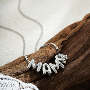 Giorno <span class=keywords><strong>della</strong></span> <span class=keywords><strong>mamma</strong></span> <span class=keywords><strong>collana</strong></span> in acciaio inox 18K placcato oro bolle lettere <span class=keywords><strong>regalo</strong></span> per <span class=keywords><strong>mamma</strong></span> - Product Image 2