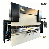 Presse plieuse électro-hydraulique BOST 160t*3200mm avec contrôleur E21 pour le pliage et la façonnage des extrémités de tôles en acier au carbone