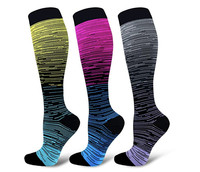 Chaussettes de compression dégradées mi-mollet, chaussettes de soutien athlétiques ombrées pour la course, le cyclisme, l'entraînement, les sports, pour femmes et hommes, logo personnalisé