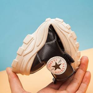 Bottes d'hiver en cuir nouvelles bottes Martin pour enfants de petite et moyenne <span class=keywords><strong>taille</strong></span>, à nouer devant garçons et filles couleur unie - Product Image 3