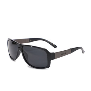 Matlrxs Lunettes de soleil polarisées pour hommes, rectangulaires, à monture complète, UV400, pour sports de plein air, P1816 - Product Image 3