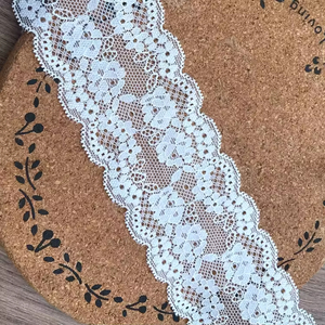 ผ้าลูกไม้สีสันสดใสแบบยืดหยุ่น ขนาดเล็ก 5 หลา ผ้าสวิสวอยล์ โฮห์ ดูไบ โทเคย์ ชีฟอง ฝรั่งเศส สำหรับตกแต่ง ทำจากไนลอน - Product Image 3