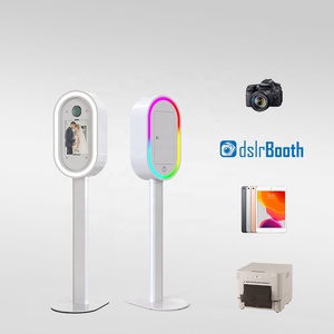 Máquina de fotomatón portátil ovalada de nueva tendencia 2024 Compre una máquina de fotomatón con anillo de luz RGB - Product Image 3
