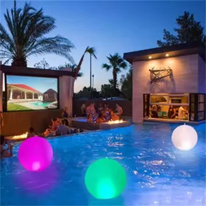 Pelota de Playa Grande flotante e inflable que brilla en la oscuridad con luces que cambian de color para fiestas, piscina, playa, natación - Product Image 6