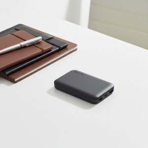 Novo Power Bank Portátil Fino de 5000mAh com Display LED Magnético e Saídas Tipo-C/USB, Carregamento Rápido de 15W, Bateria de Polímero de Lítio para <span class=keywords><strong>2026</strong></span> - Product Image 4