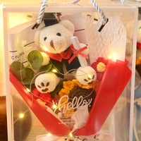 Offre Spéciale Nouveauté Cadeau de Remise de Diplôme Ours en Peluche Fait Main Mini Style Naturel Bouquet Jardin 1987 Fleur Artificielle