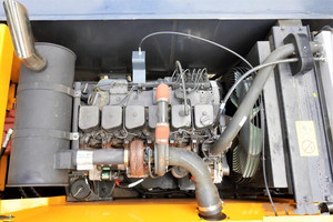 Pelle sur chenilles Hyundai 220Lc-9s 22T d'occasion | 2024 Corée d'origine | Système hydraulique à basses heures | Exportation mondiale - Product Image 6