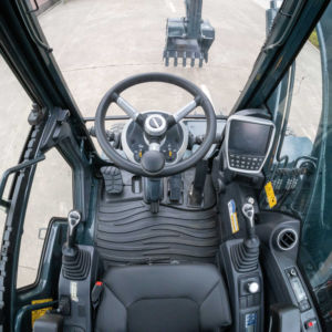 Nueva excavadora de ruedas Hyundai HW150 original a bajo precio con motor Cummins Excavadora de orugas moderna y usada - Product Image 5