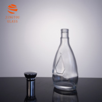 Bouteille de vin en verre en forme de larme 700 ml, bouteille de vin en verre à parois épaisses, adaptée à l'emballage du whisky, du brandy et de la vodka