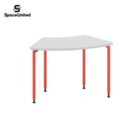 Table de formation ergonomique incurvée en métal robuste de style industriel SpaceUnited pour salles de conférence