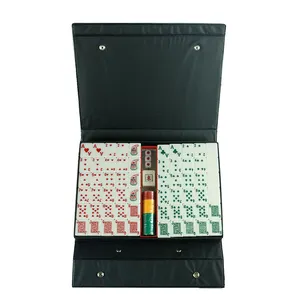 Grosir Kualitas Tinggi Desain Pribadi Dua Warna Bermain Kartu Poker Mahjong Set