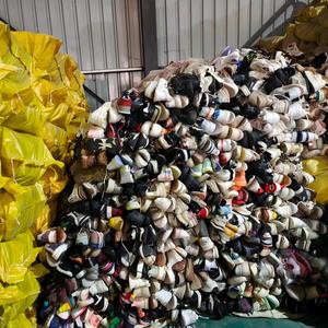 Vente en gros de lots de <span class=keywords><strong>chaussures</strong></span> d'occasion pour femmes, <span class=keywords><strong>chaussures</strong></span> d'occasion à vendre - Product Image 5