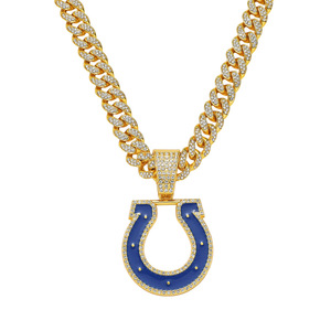 สร้อยคอจี้รูปเกือกม้าทรงตัวยู สไตล์ฮิปฮอป แฟชั่นสตรีทแวร์สำหรับผู้ชาย สร้อยคอโลหะผสมแบบ Cuban Link  เครื่องประดับแฟชั่น - Product Image 6