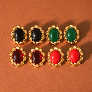 Boucles d'oreilles ovales vintage en acier inoxydable plaqué or 18 carats avec pierres précieuses, bijoux d'oreille rétro de luxe pour femmes - Product Image 1