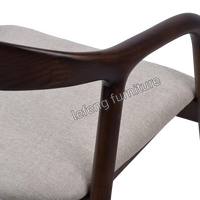 Chaises en bois massif en gros pour usage hôtelier, meubles d'appoint, chaises de salle à manger antiques, chaise en bois de couleur noyer moderne