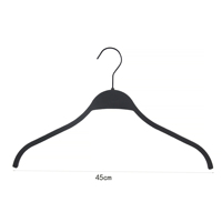 Cintre en plastique recouvert de caoutchouc style concis pour manteaux, costumes et pantalons avec logo couleur personnalisé