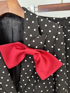 Oudina Nhanh Chóng Vận Chuyển Thanh Lịch Bow Trang Trí <span class=keywords><strong>Polka</strong></span> <span class=keywords><strong>Dot</strong></span> Áo Khoác Quần Quần Áo Cộc Tay Hai Mảnh Thiết Lập Của Phụ Nữ Phù Hợp Với - Product Image 4
