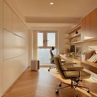 Étagère murale sur mesure pour ordinateur avec table d'écriture, unité combinée gain de place pour petit appartement, chambre ou coin de travail