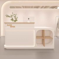 YS-0868 Bureau d'accueil moderne en bois, hauteur réglable, éclairage LED pour salons de beauté, magasins de vêtements, hôtels, centres commerciaux - Usage commercial